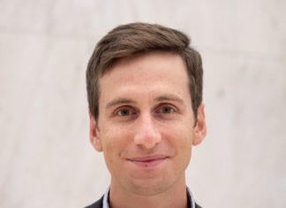 Point-of-care solutions with Jonas Goldstein VIM point-of-care solutions